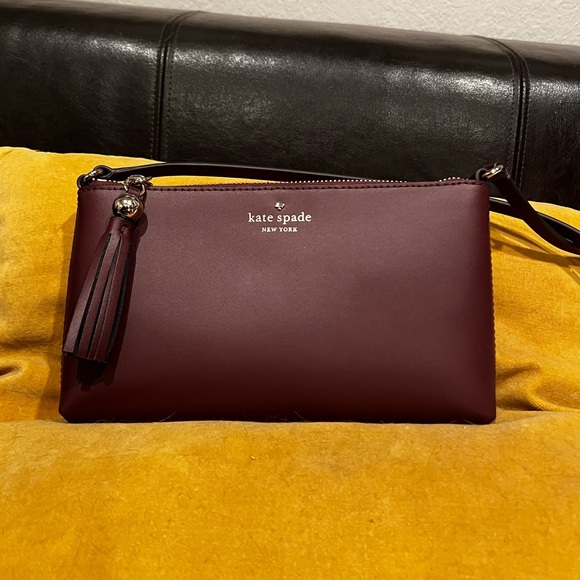 Kate Spade Ivy Street Amy Crossbody Color Cherrywood 5.5"h x 9.5"w - Picture 7 of 7